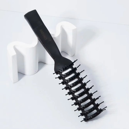 Black detangling vent brush - black,